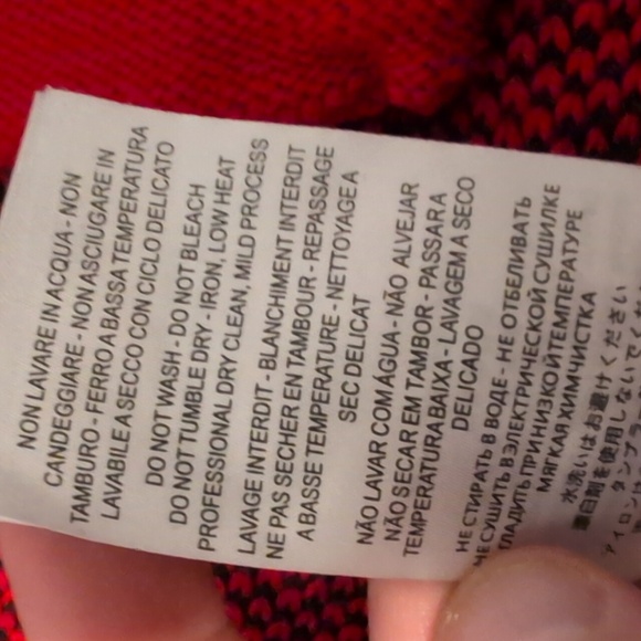 Authentic Gucci Red And Black Bat Cardigan Button Up Size M 🦇 - Picture 5 of 11